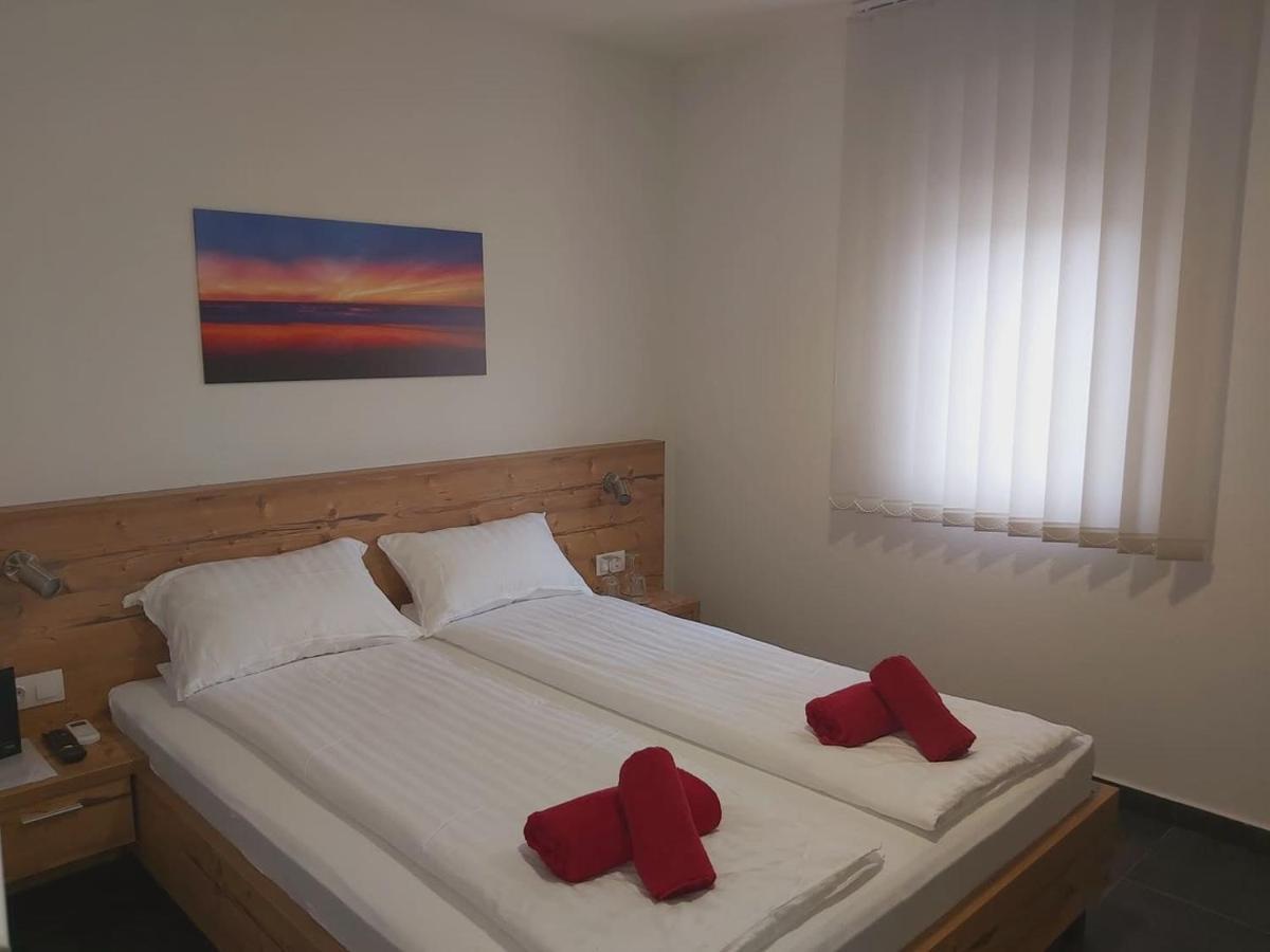 Gold Apartmani Kozarac Ngoại thất bức ảnh