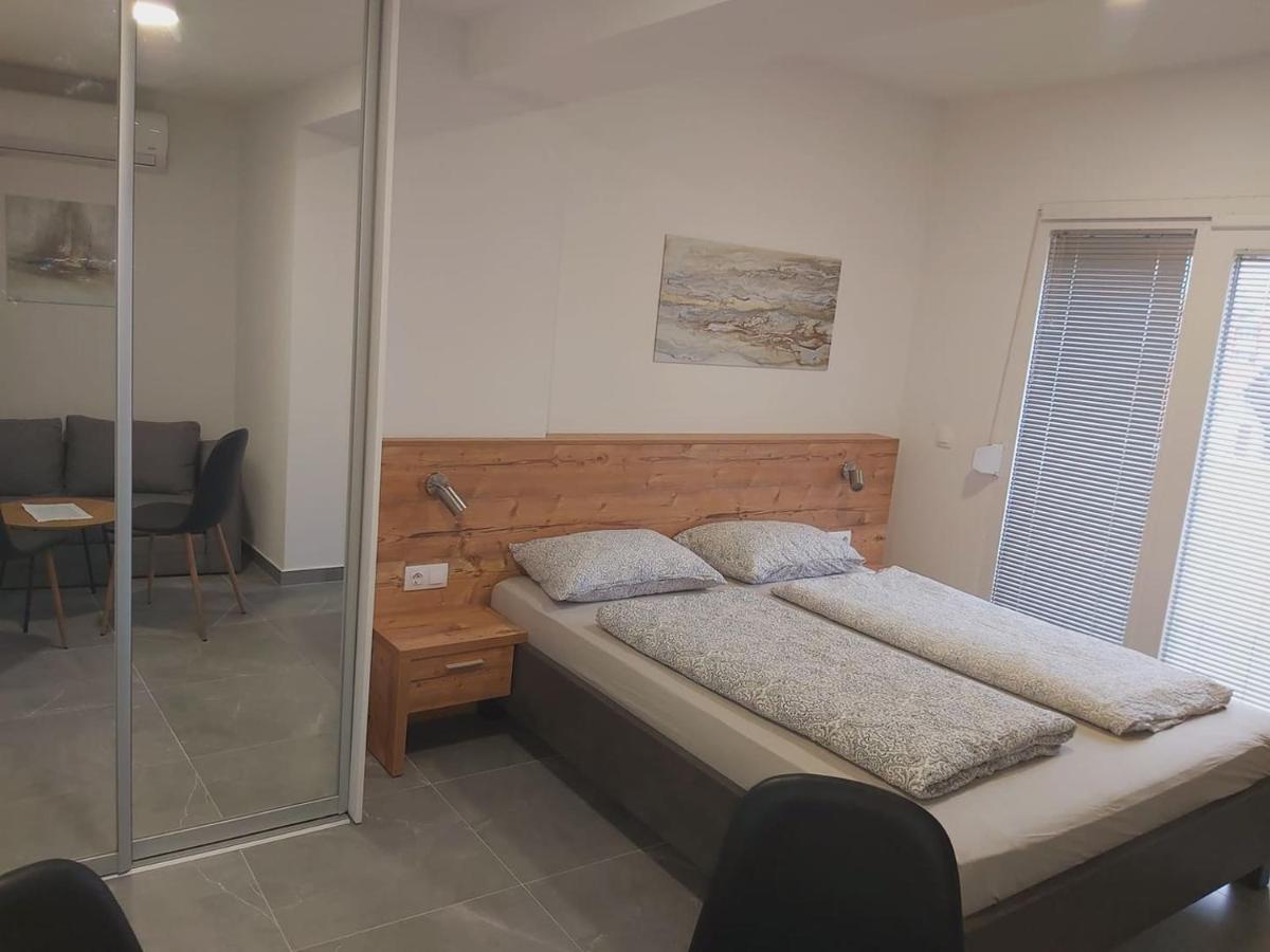 Gold Apartmani Kozarac Ngoại thất bức ảnh