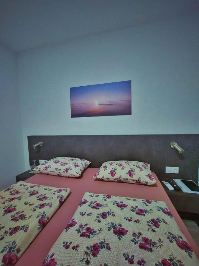 Gold Apartmani Kozarac Ngoại thất bức ảnh