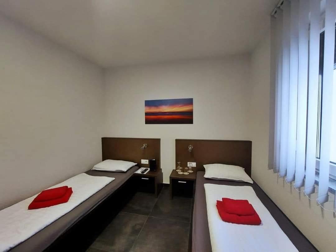 Gold Apartmani Kozarac Ngoại thất bức ảnh